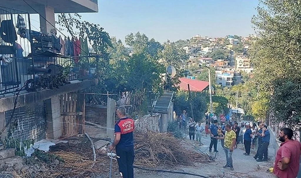 Osmaniye’de ev yangını büyümeden söndürüldü