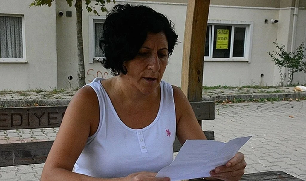 Oyunculuk hayali, icra gelince suya düştü