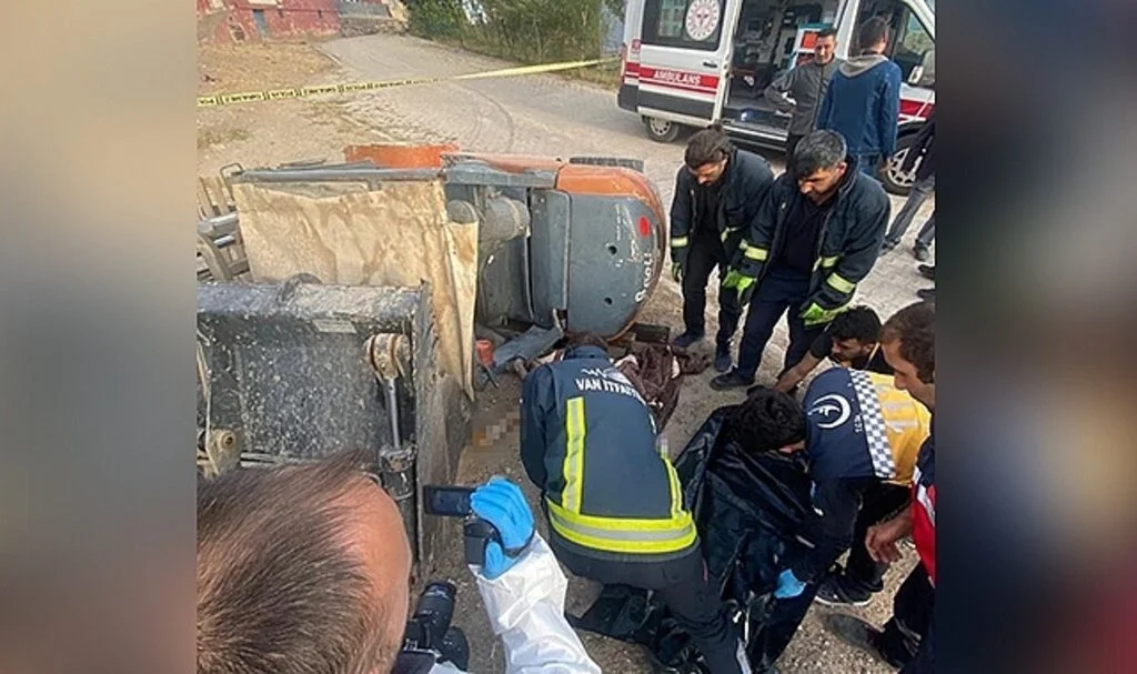 Özalp’ta forkliftin altında kalan sürücü öldü