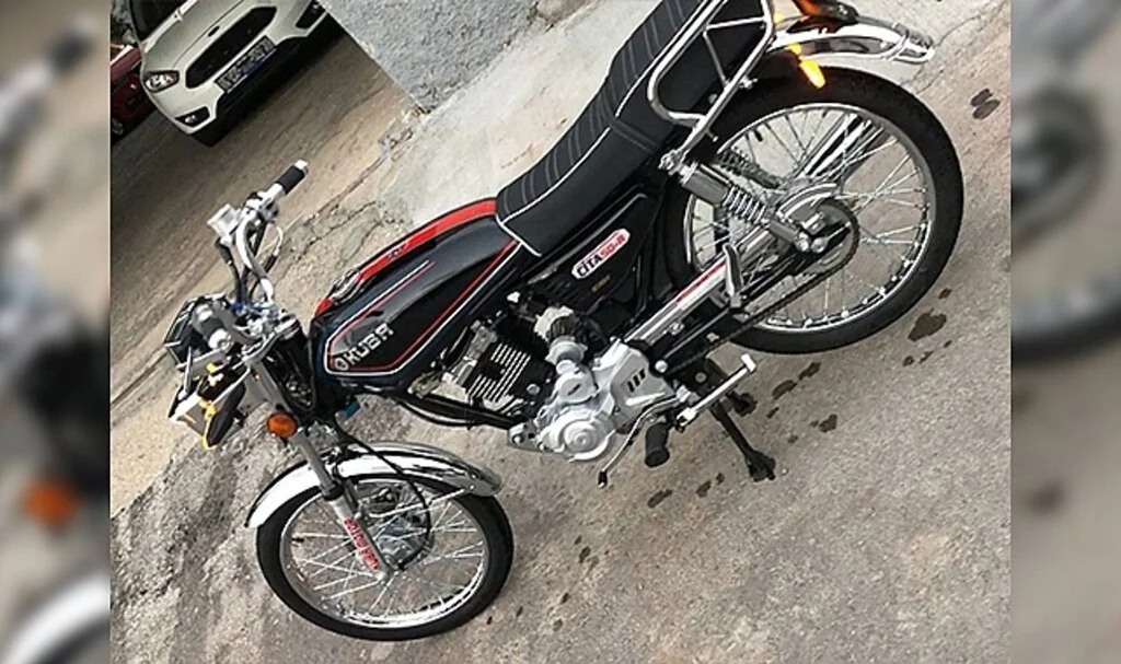 Park halindeki motosiklet çalındı