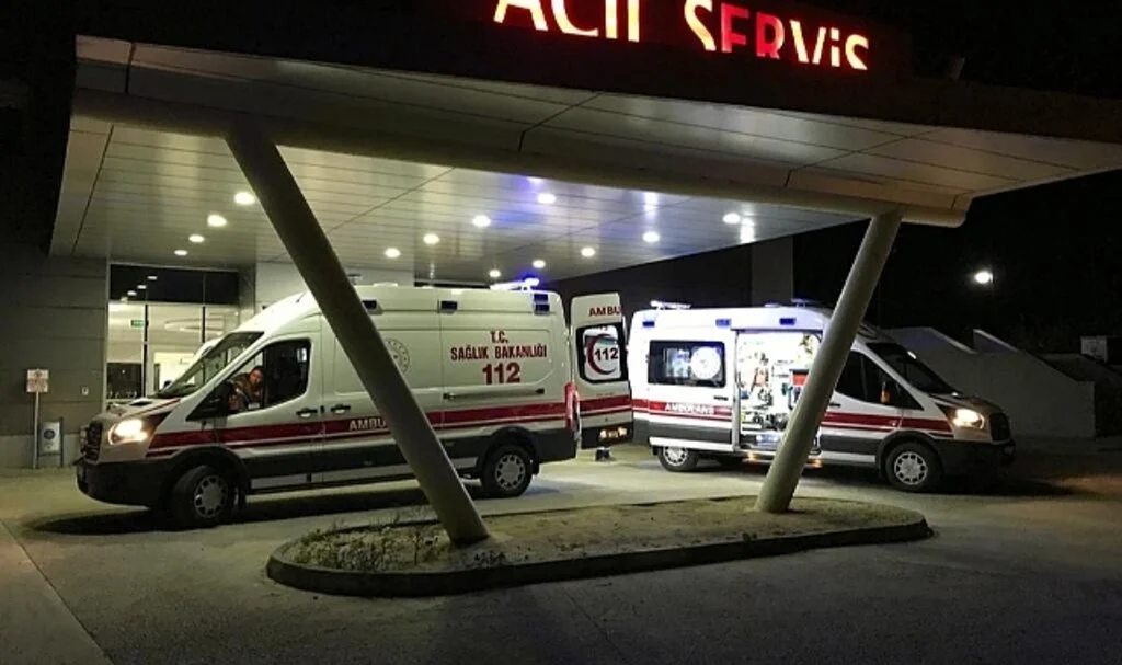 Parmağına iğne saplandı, hastanelik oldu