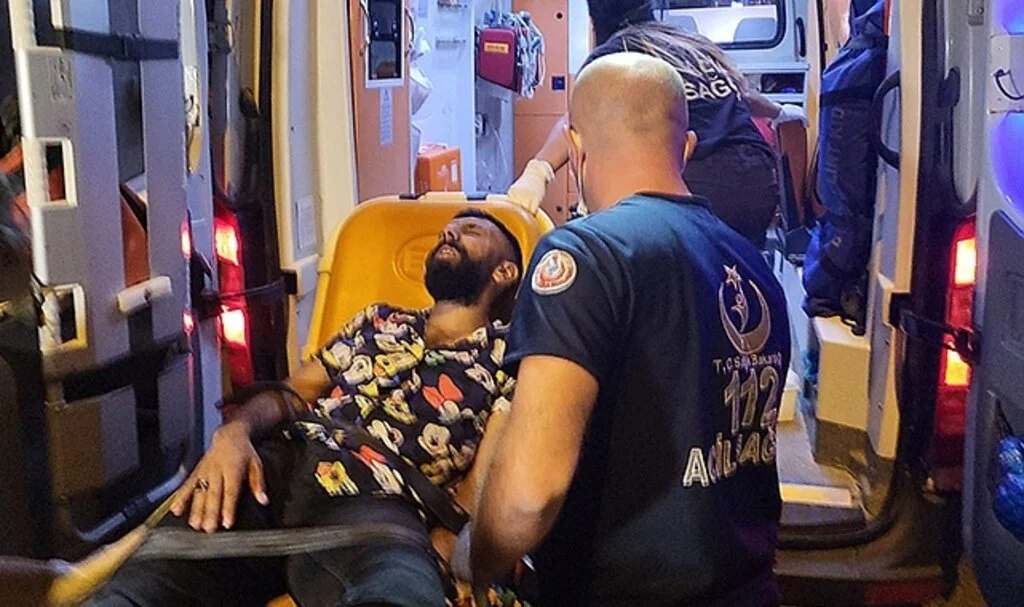 Pompalıyla vurulan davulcunun ekiplerden isteği şaşırttı: “Ağabey davulumu da alın”