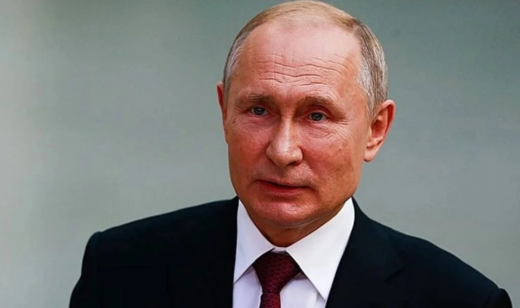 Putin'den Batı'ya mesaj: Tek kutuplu hegemonya çöküyor