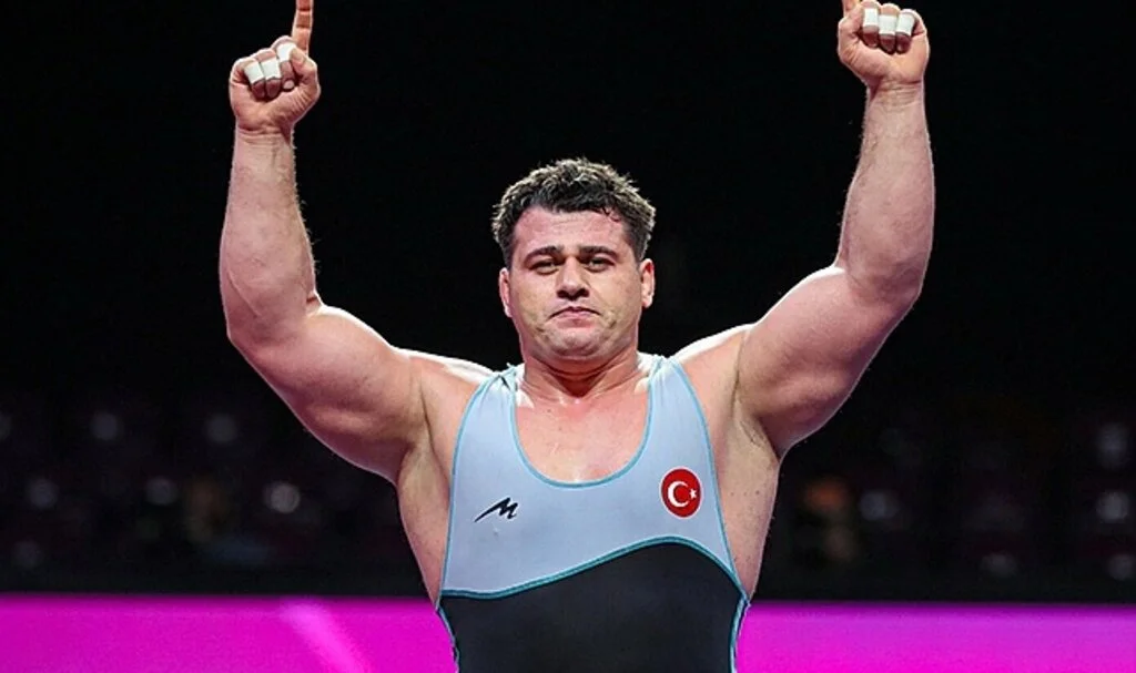 Rıza Kayaalp  Güreşte 5. Kez Dünya Şampiyonu Oldu