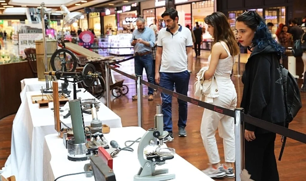 Sağlıkçıların 3 asır önce giydiği kifayetler bu sergide