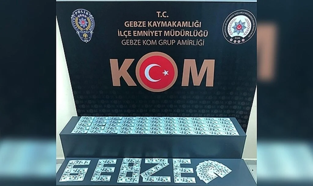 Sahte 10 bin dolarla yakalandı
