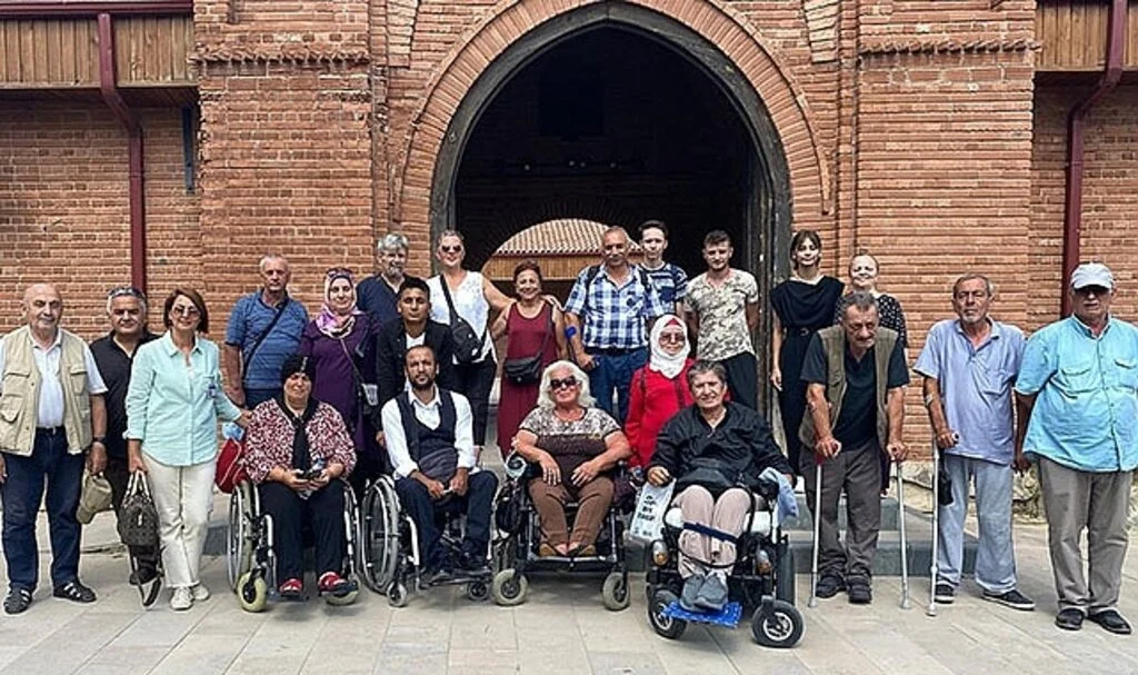 Samsun Büyükşehir Belediyesi  Engelli vatandaşlar için gezi düzenledi