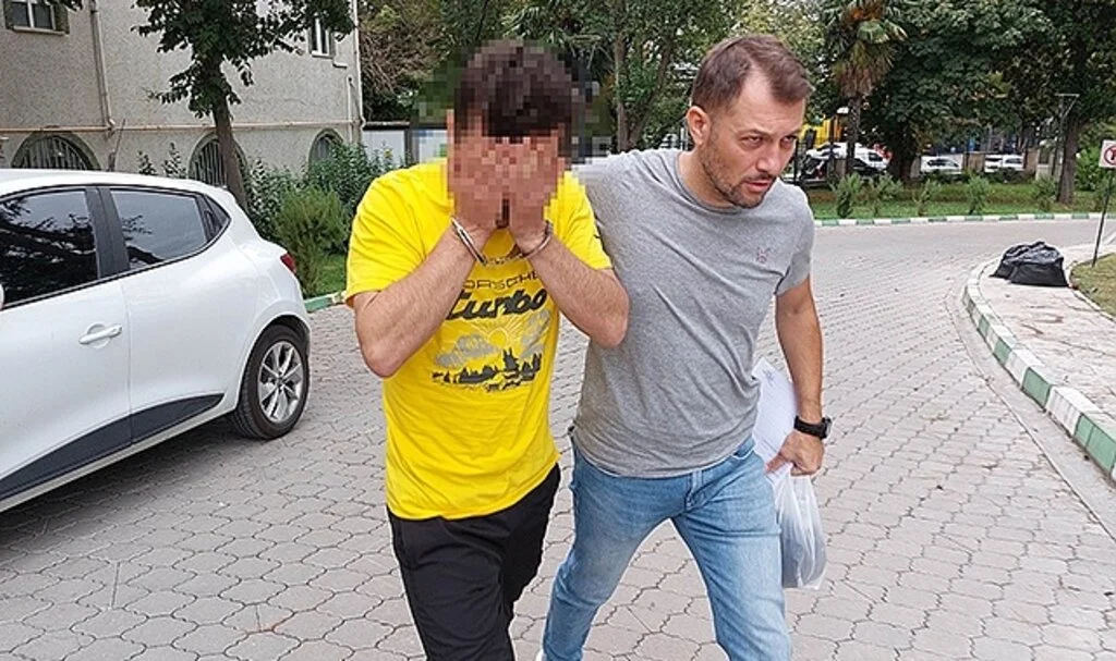 Samsun'da İstanbul'dan getirilen 2 kilo 976 gram metamfetamin ele geçirildi: 4 gözaltı