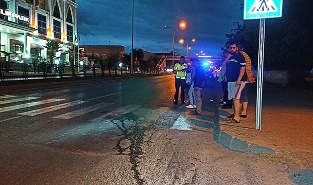 Samsun' da otomobilin çarptığı yaya yaralandı