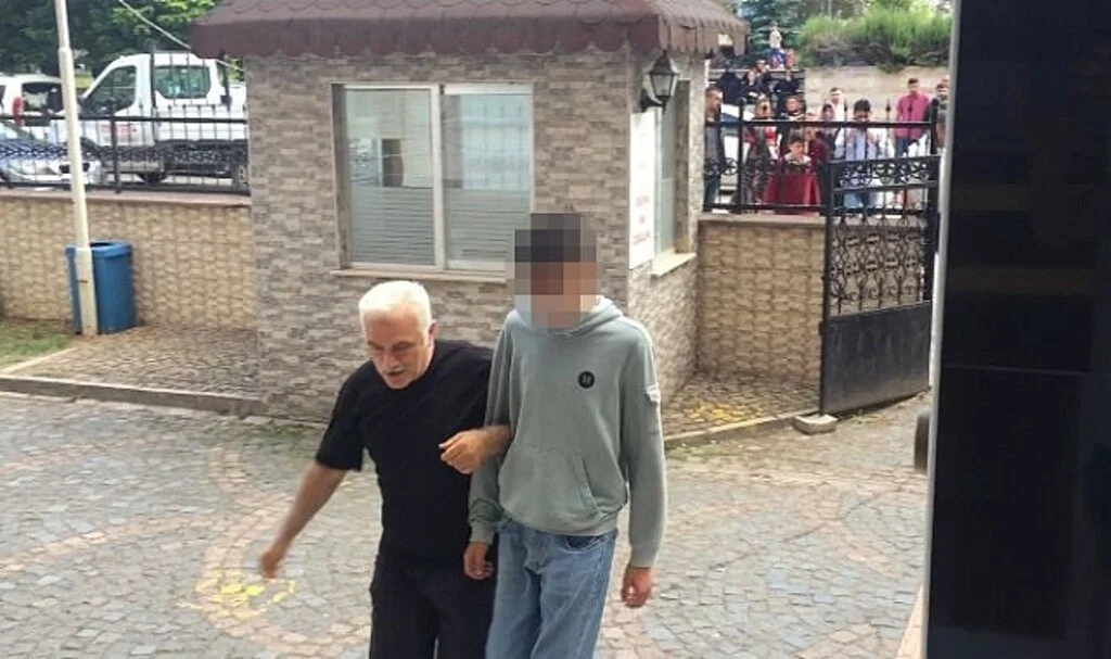 Samsun'da silahlı saldırıyı gerçekleştiren çocuk adliyede