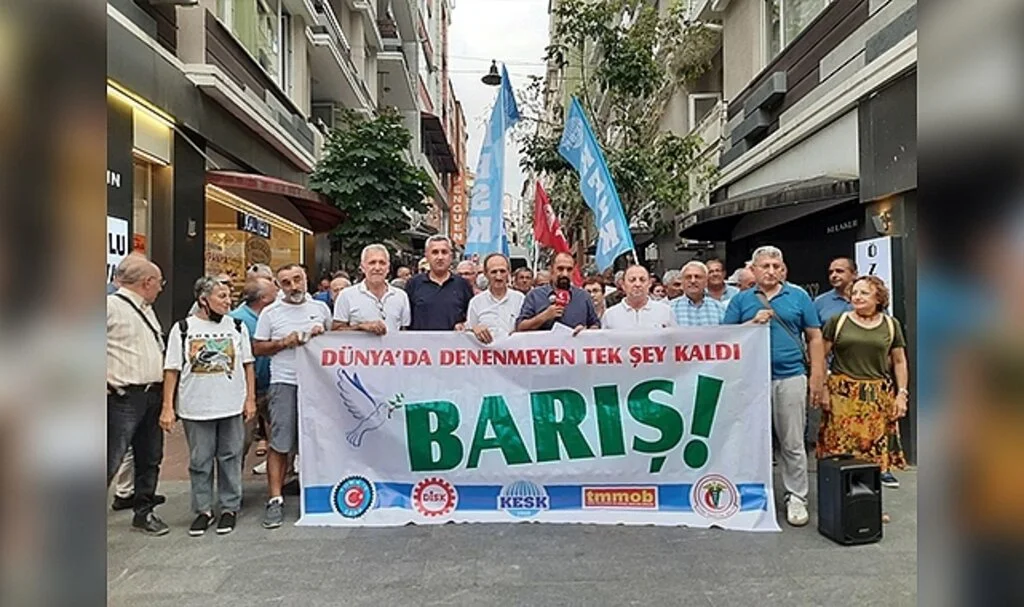Samsun'da sivil toplum kuruluş temsilcileri mesaj verdi: 'Adalet ve eşitlik mücadelesinden vazgeçmeyeceğiz'