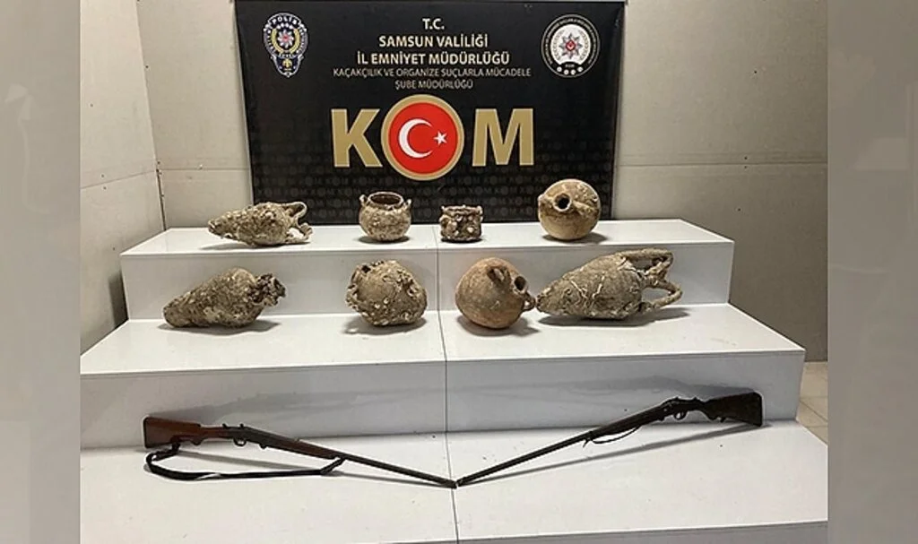 Samsun'da tarihi eser operasyonunda 8 amfora ele geçirildi