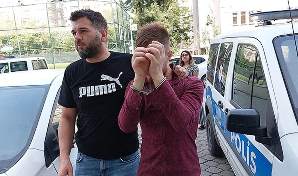 Samsun'da uyuşturucu ticaretinden 2 kişiye gözaltı