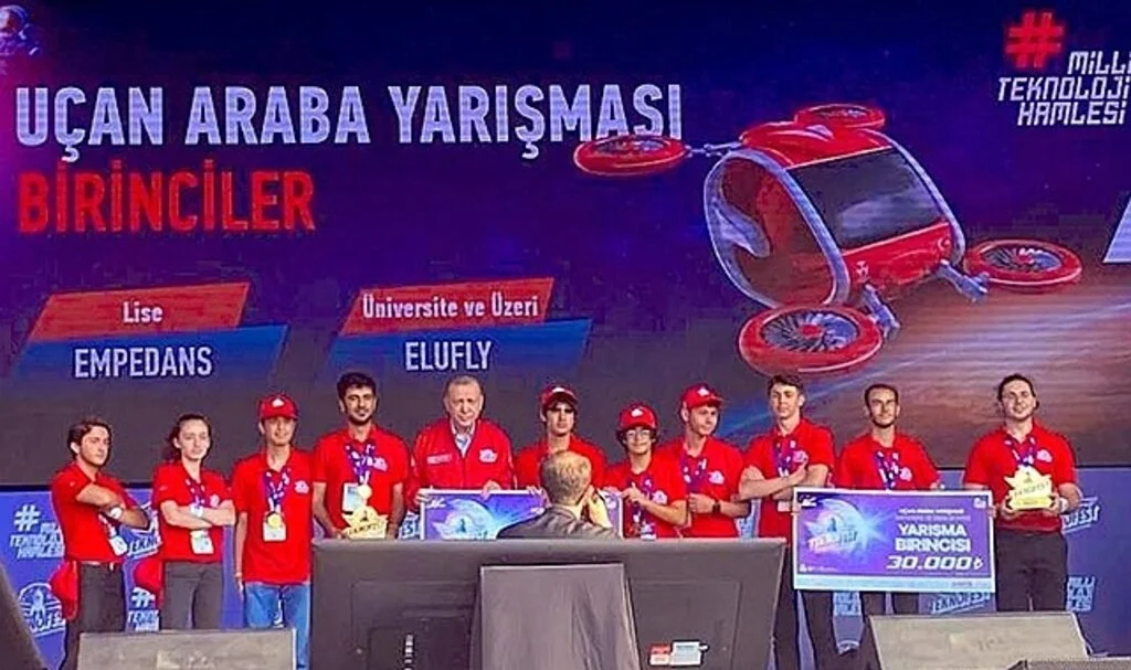 Samsun'daki lise ve ortaokul takımları TEKNOFEST'te 9 ödül kazandı