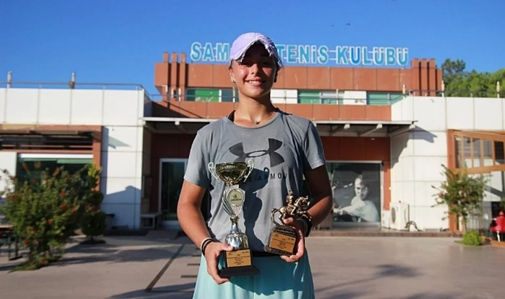 Samsun tenis kulübü'nde milli heyecan 