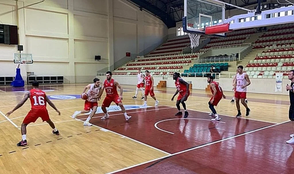Samsunspor Basketbol maçlarında ikide iki yaptı