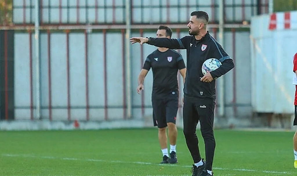 Samsunspor'da 3 puan yeni hocaya armağan etmek istiyoruz