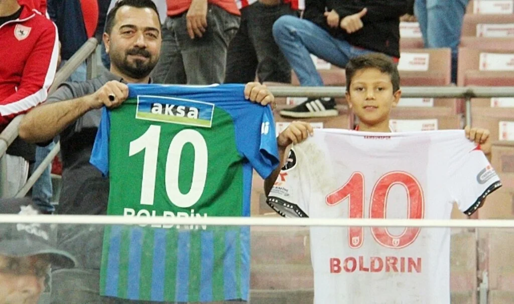 Samsunsporlu baba ve oğlu Boldrin'e hayran