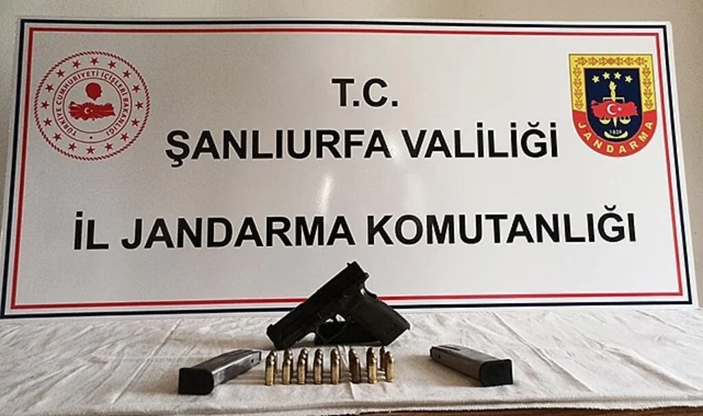 Şanlıurfa'da kaçakçılık operasyonu: 5 gözaltı