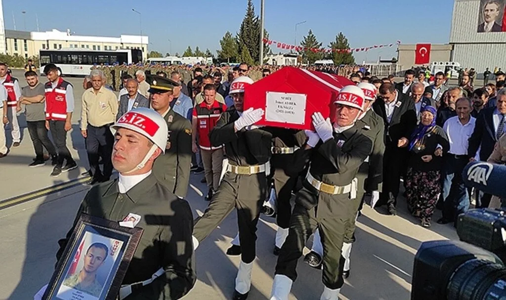 Şehit asker törenle memleketine uğurlandı