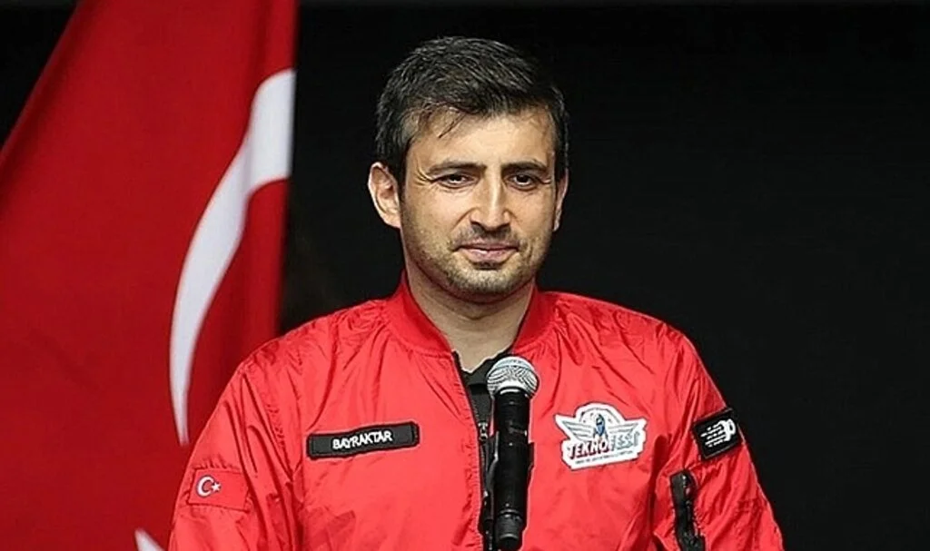 Selçuk Bayraktar: "TEKNOFEST yüksek hızlı şarj istasyonu gibi bir yer"