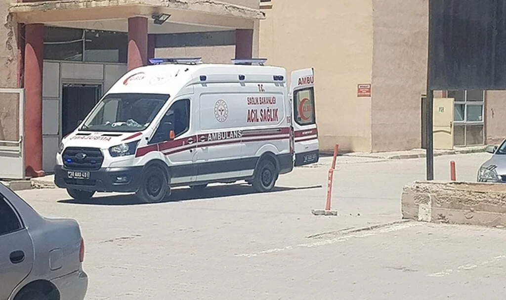 Silahla vuruldu kanlar içerisinde vatandaşlardan yardım istedi