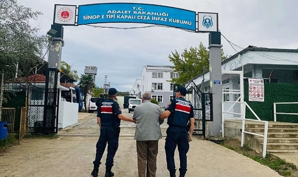 Sinop’ta hırsızlıktan 24 yıl hükümlü şahıs yakalandı