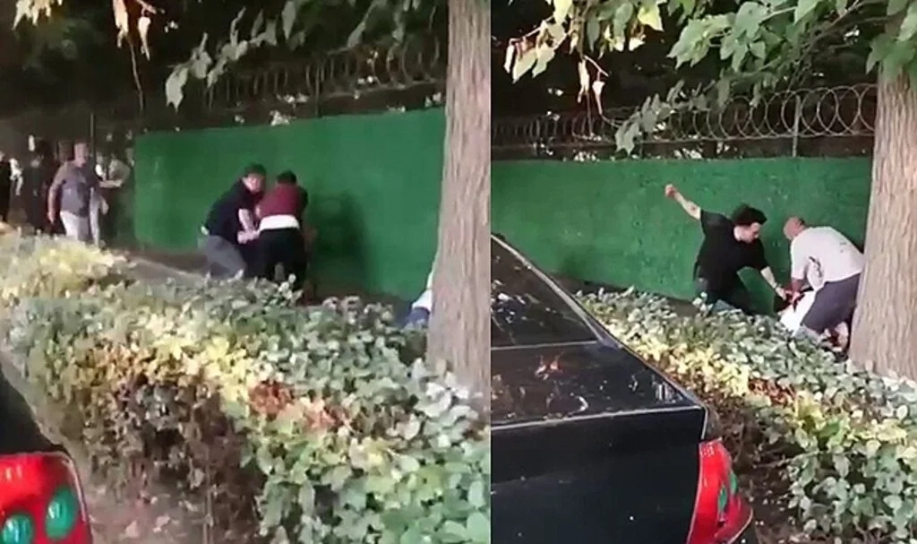 Sokağa idrarını yapan baba oğul bıçak darbelerinin hedefi oldu