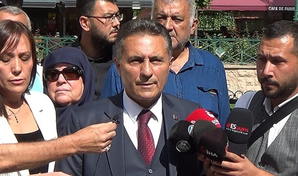 Soner Çam’dan Ümit Özdağ’a 'yolsuzluk' suçlaması
