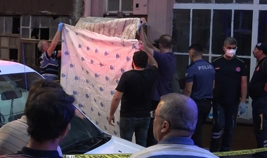 sparta’da yalnız yaşayan yaşlı adam evinde ölü bulundu