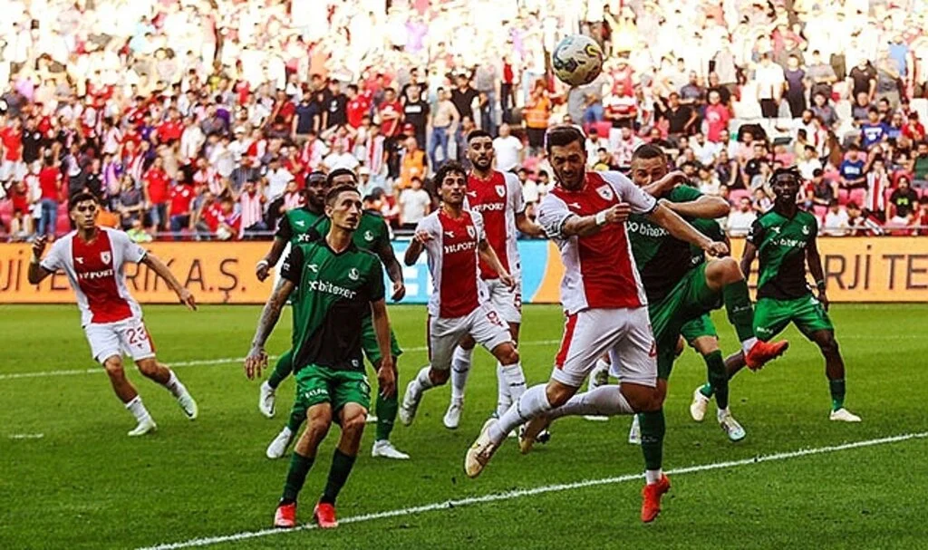 Spor Toto 1. Lig: Samsunspor: 3 - Sakaryaspor: 2