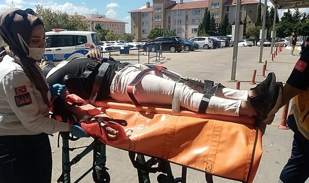  Tekirdağ’da devrilen motosikletin sürücüsü yaralandı