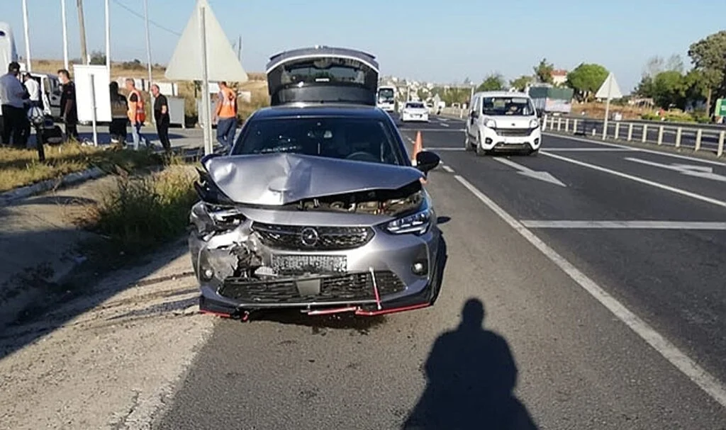 Tekirdağ'da ilginç kaza  4 yaralı