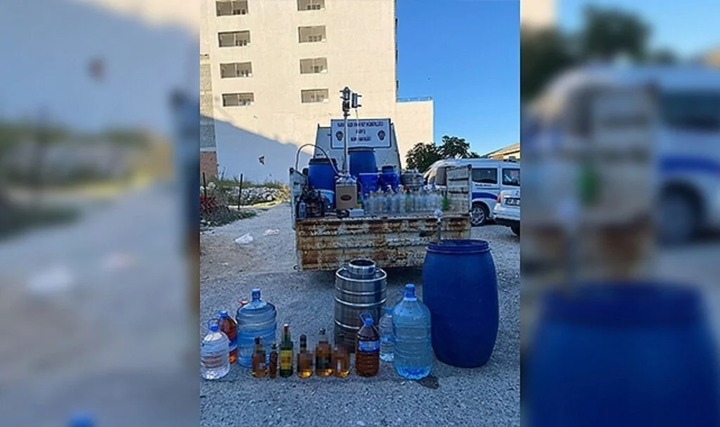 Tekirdağ’da kaçak içki operasyonu: 230 litre el yapımı içki ele geçirildi