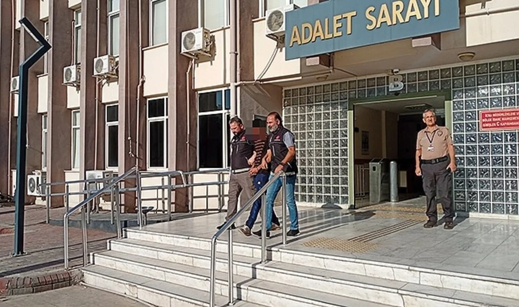 Terasta uyuşturucu partisine polis baskını: 13 gözaltı, 1 tutuklama