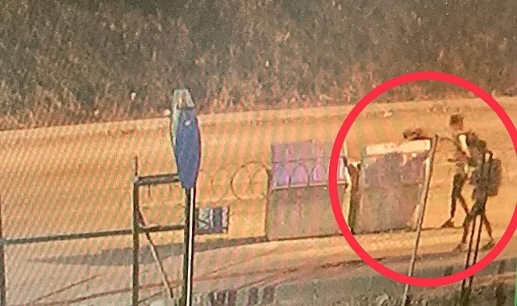 Teröristler saldırıdan 10 dakika önce kameraya böyle yansıdı