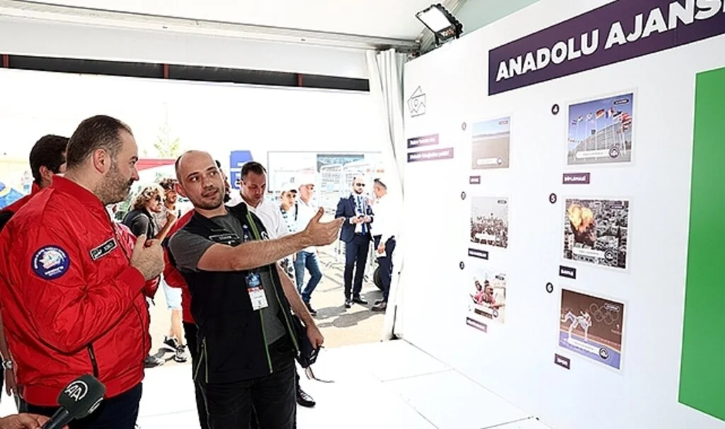 TRT Genel Müdürü Sobacı, AA'nın TEKNOFEST KARADENİZ'deki standını ziyaret etti