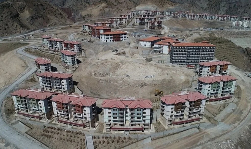 Türkiye'nin en yeni ilçesi için son 7 konut