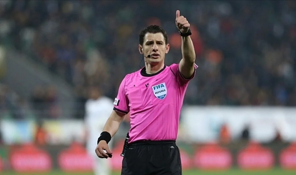 UEFA, Halil Umut Meler'i Romanya-Bosna Hersek maçında görevlendirdi