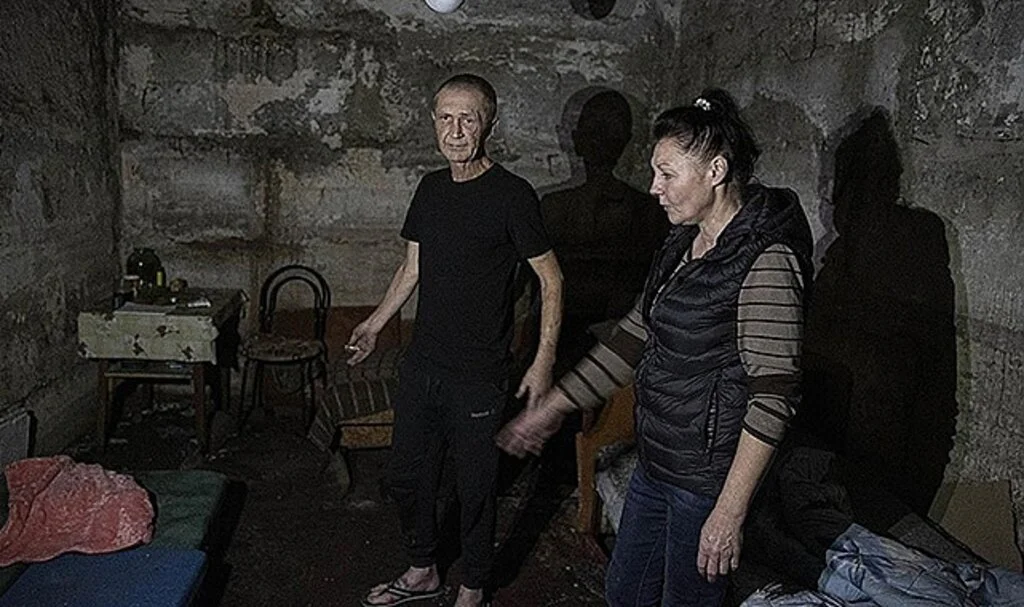 Ukrayna'daki savaşta üç ay sığınakta kalan İzyumlu aile yaşadıklarını anlattı