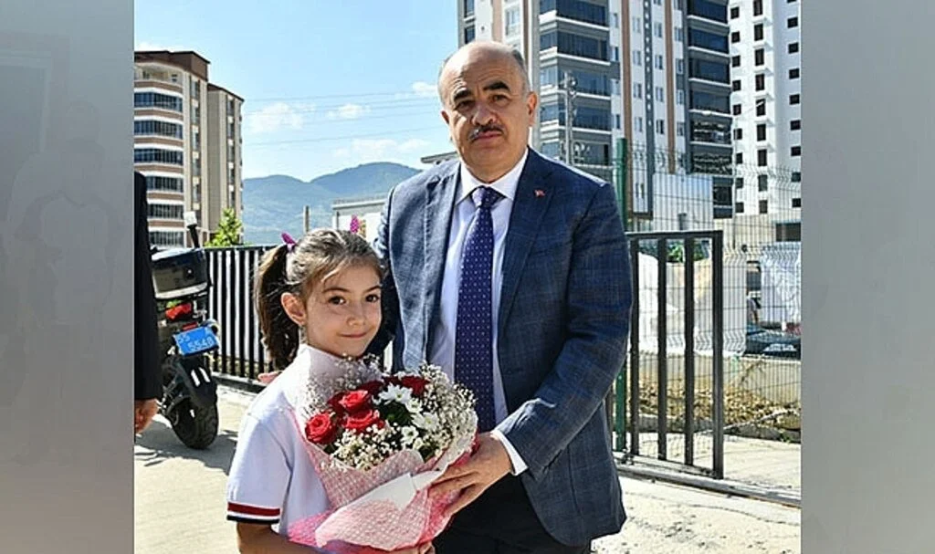 Vali Dağlı: "Samsun’un eğitimdeki başarı seviyesinin daha da yükselmesi için çaba göstermeye devam edeceğiz"