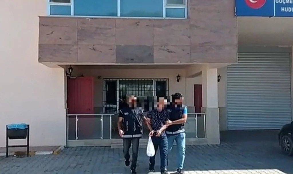 Van’da 3 göçmen organizatörü tutuklandı