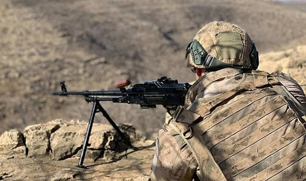 Van'da etkisiz hale getirilen teröristin PKK'nın sözde Tatvan sorumlusu olduğu belirlendi
