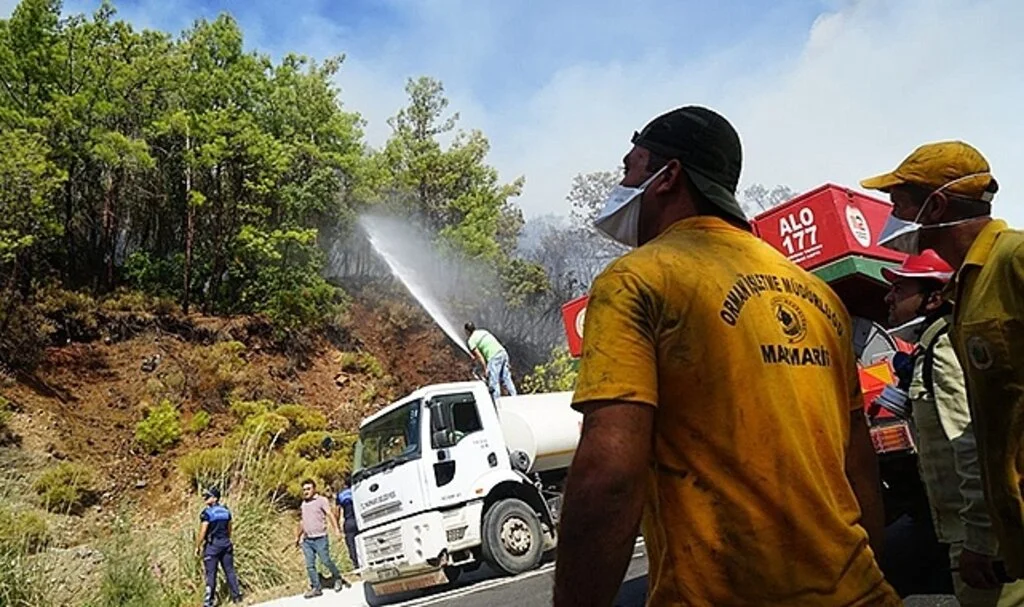 Yangını söndürmek için seferber oldular