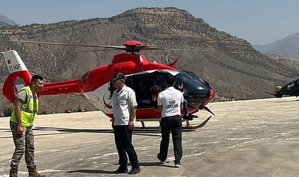 Yaralı vatandaşın imdadına ambulans helikopter yetişti