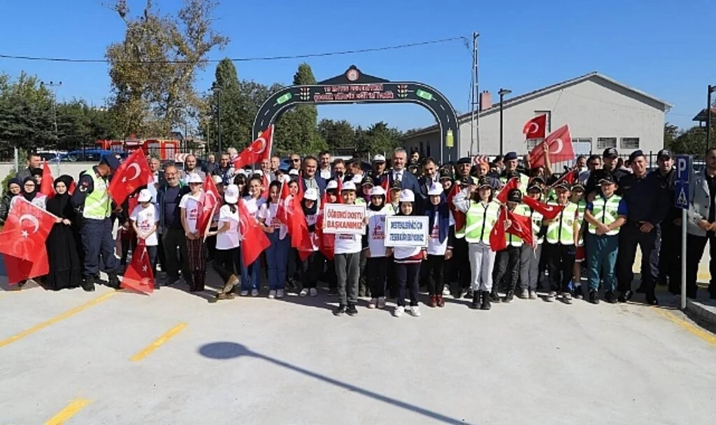 19 Mayıs Belediyesi Çocuk Trafik Eğitim Parkı açıldı