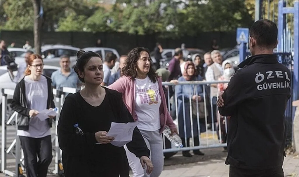 2022-KPSS Öğretmenlik Alan Bilgisi Testi'nin sabah oturumu başladı