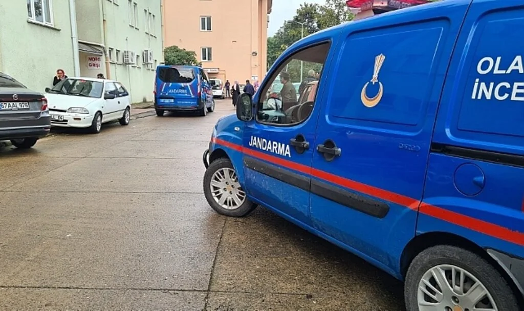 4'üncü kattan düşen kadın hayatını kaybetti