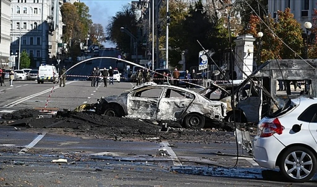 AB, Rusya'nın Kiev'e yönelik saldırılarını kınadı