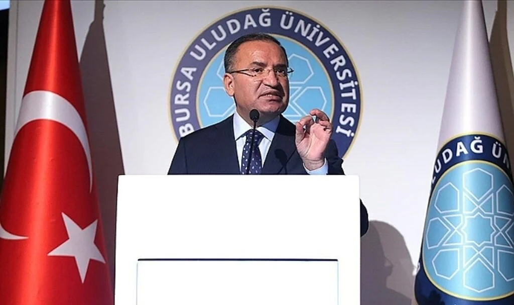 Adalet Bakanı Bozdağ: Türkiye, eninde sonunda yeni bir anayasayı yapacaktır
